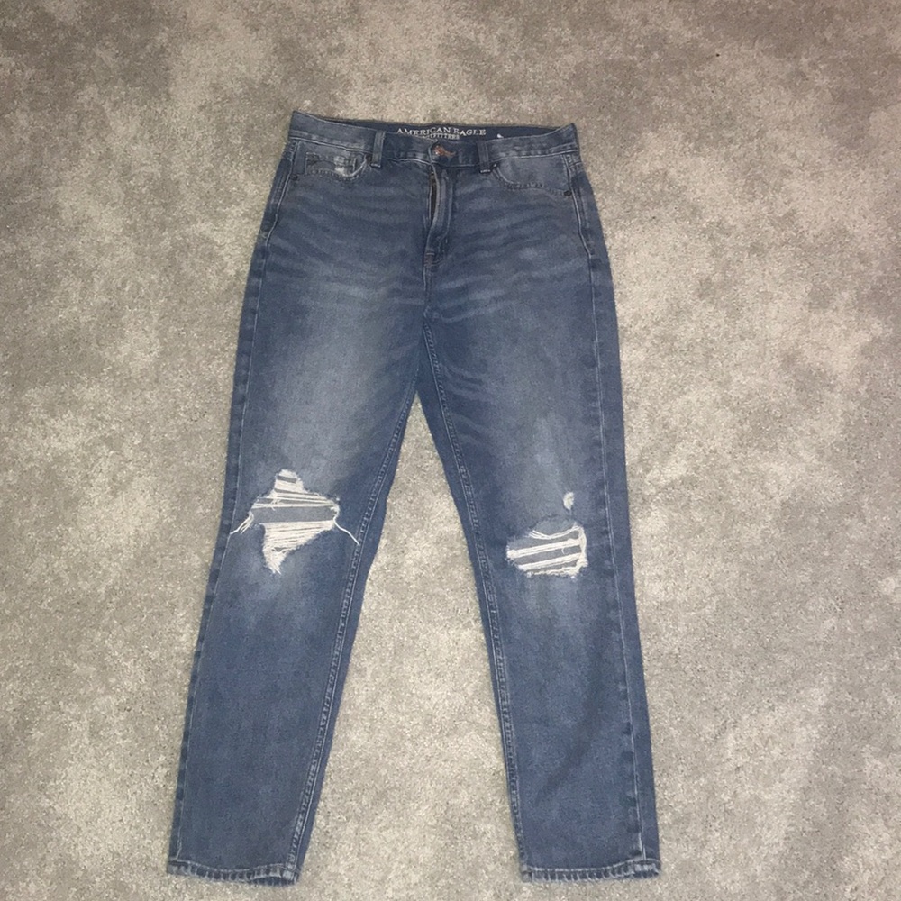 American Eagle Mom Jeans
